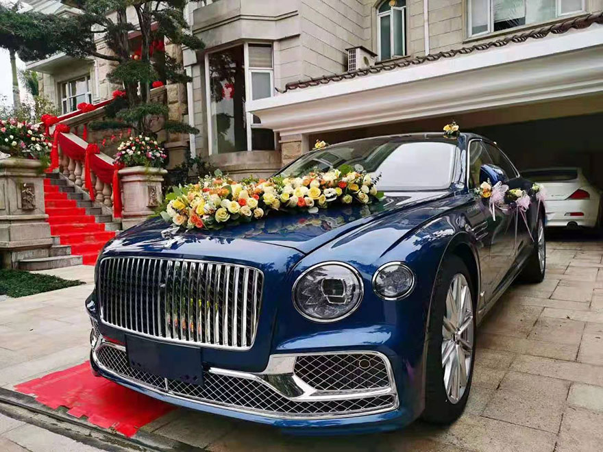 Guangzhou high-end wedding banquet rental Bentley Tianyue wedding sedan