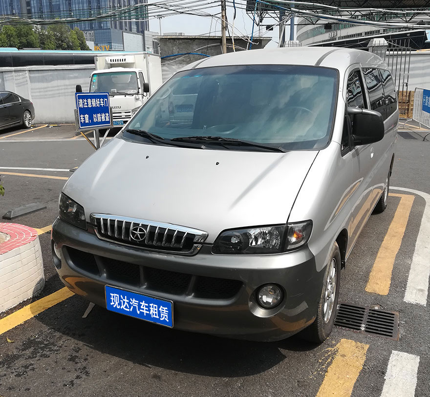 Guangzhou Guangdong self driving rental 7-9 seater Ruifeng commercial vehicle with driver for free