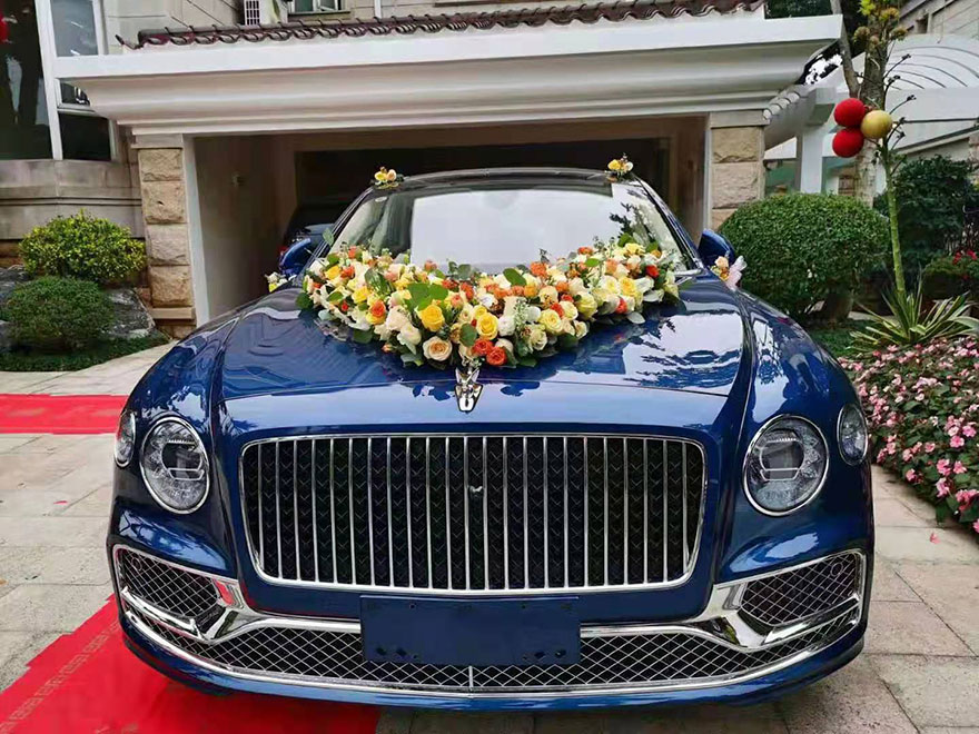 Guangzhou high-end wedding banquet rental Bentley Tianyue wedding sedan