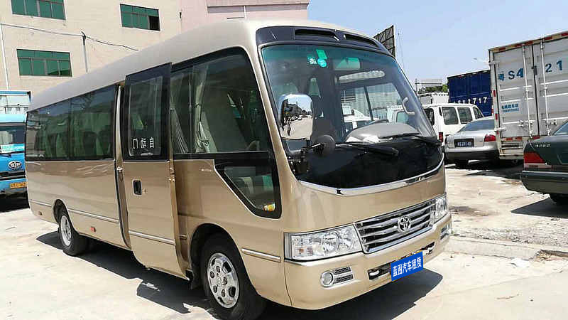 Guangzhou Toyota China Bus Rental with Driver Charter Company