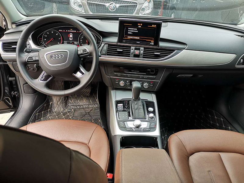 Guangzhou rental Audi A6L high-end business sedan rental