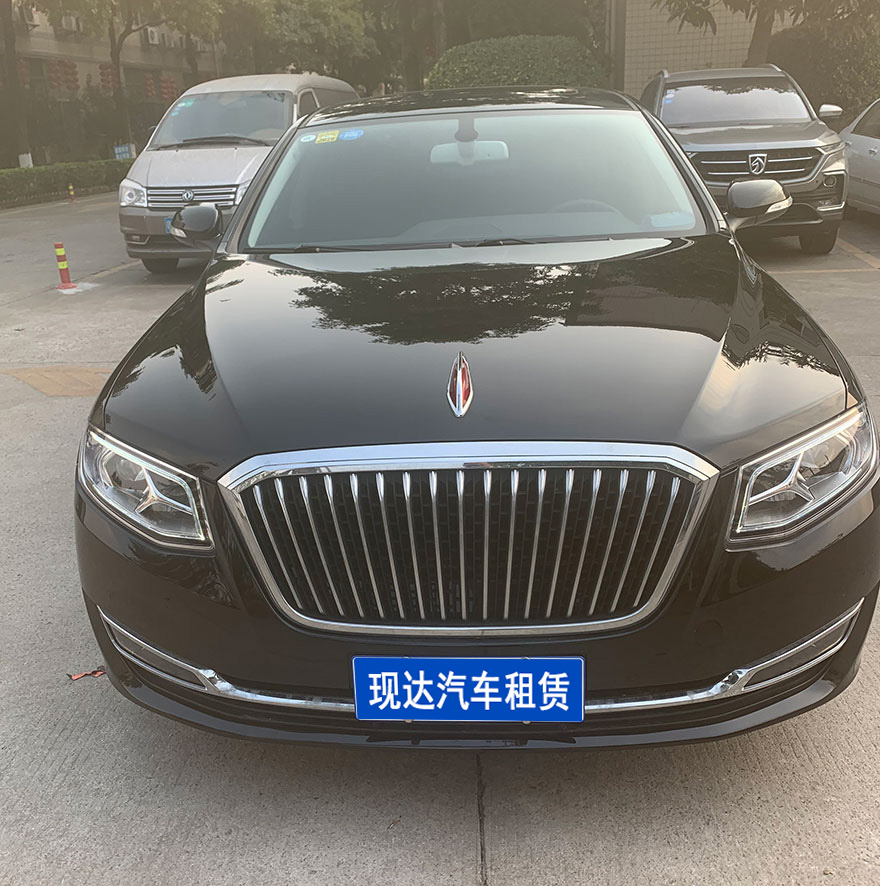 Guangzhou car rental company rents Hongqi H7 sedan