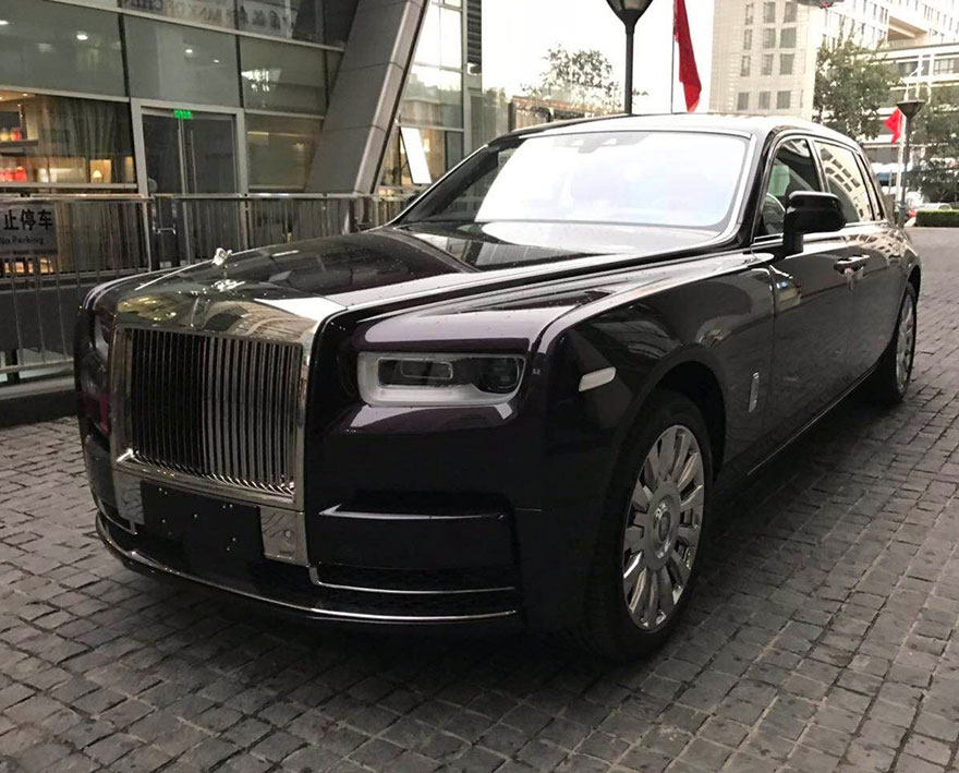 Guangzhou Luxury Car Rental Rolls Royce Phantom Rental Company