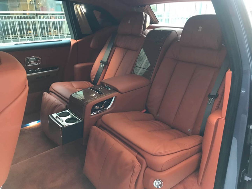 Guangzhou Luxury Car Rental Rolls Royce Phantom Rental Company