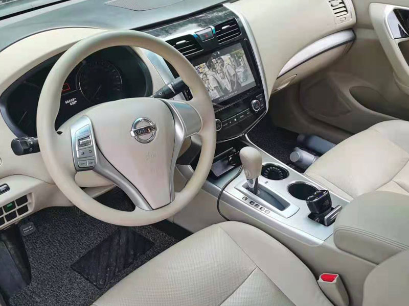 Guangzhou Long term Car Rental Company Nissan Teana