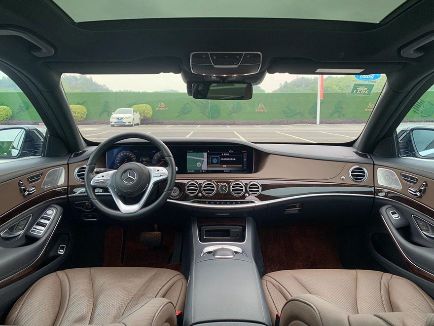 Guangzhou Mercedes Benz S S450LS350L high-end sedan rental company