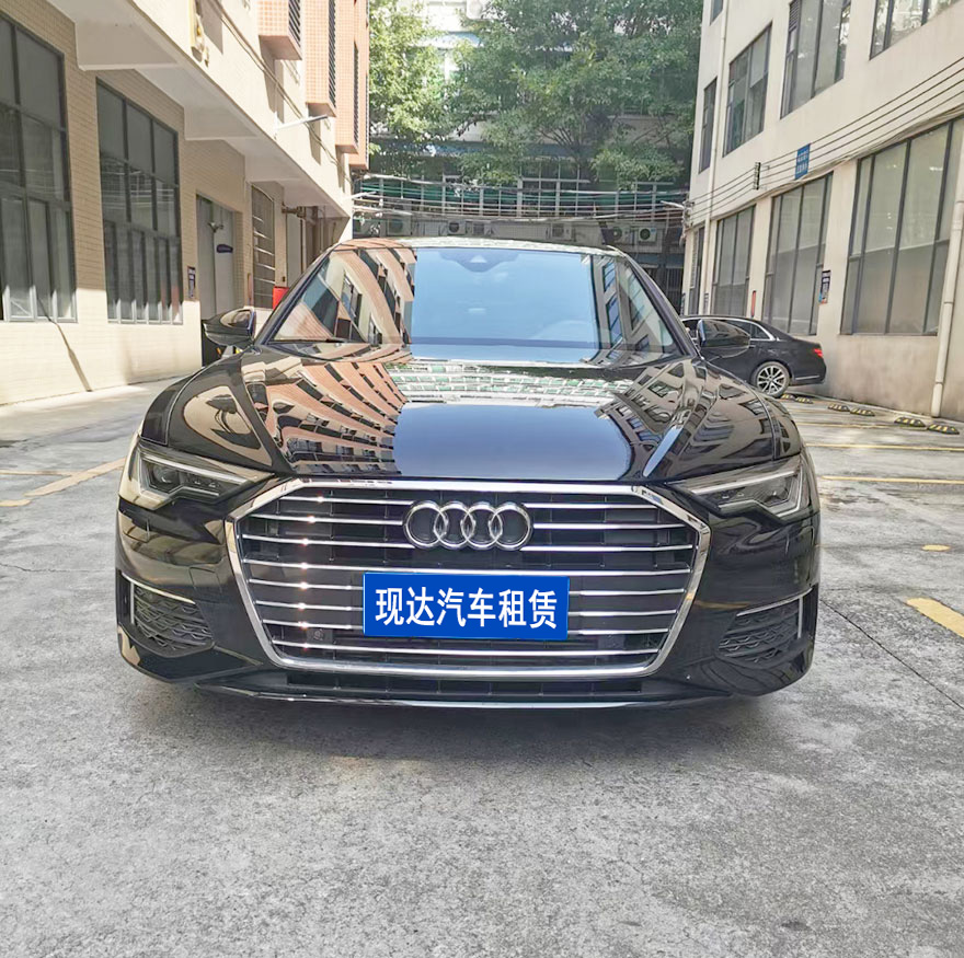 Rent Audi A6L luxury sedan in Guangzhou