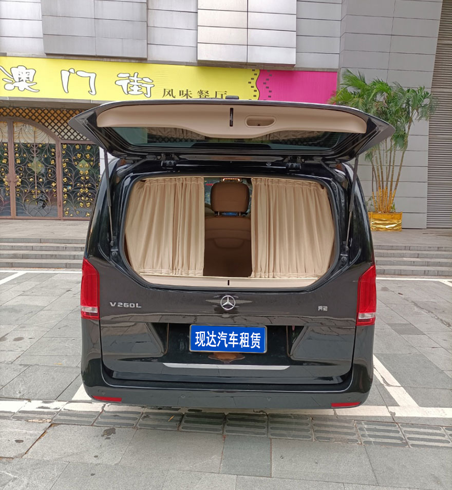 Renting the latest Mercedes Benz V260L luxury dual electric door 7-seater MPV from Guangzhou,Guangdong