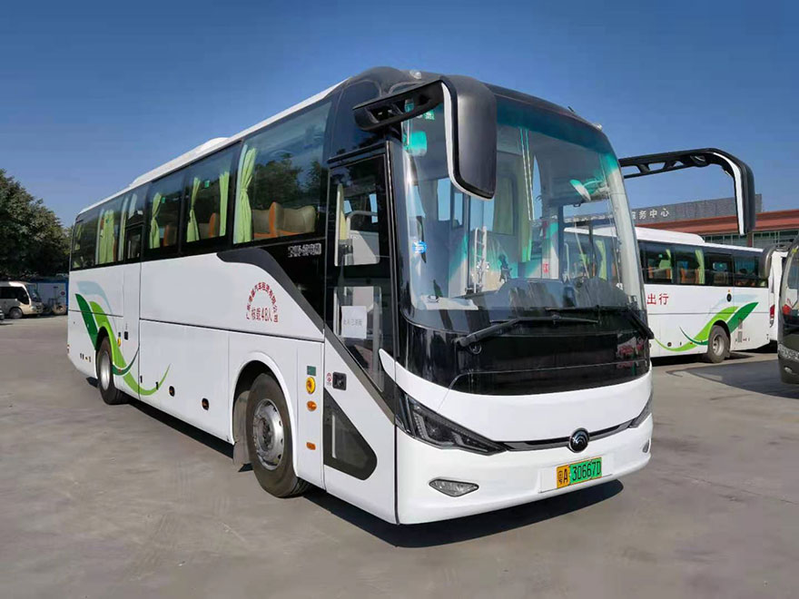 Guangzhou group with driver rental, certified 40/45/48 seater bus charter