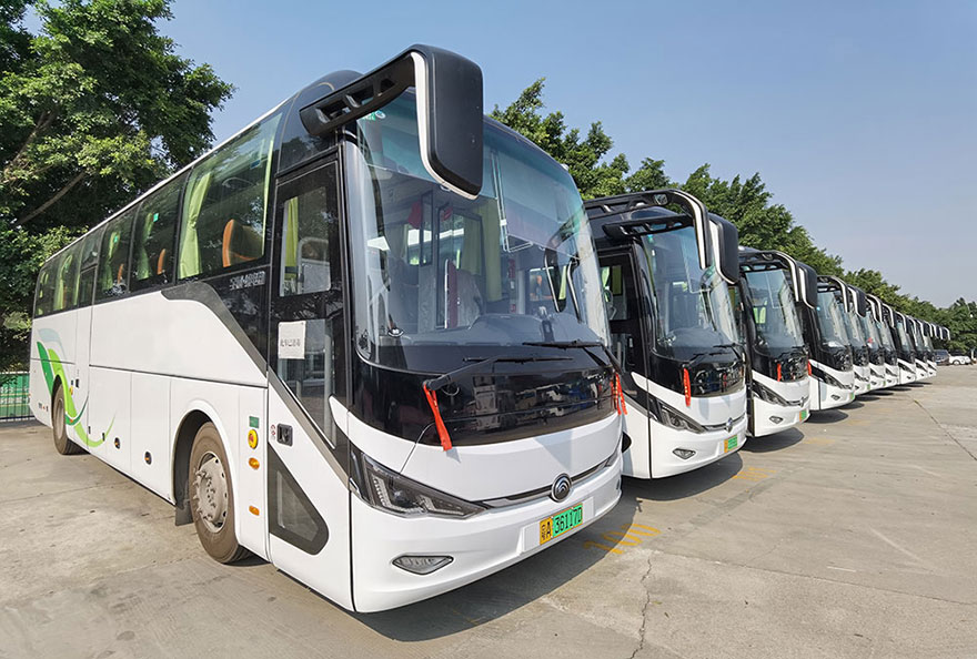 Guangzhou group with driver rental, certified 40/45/48 seater bus charter