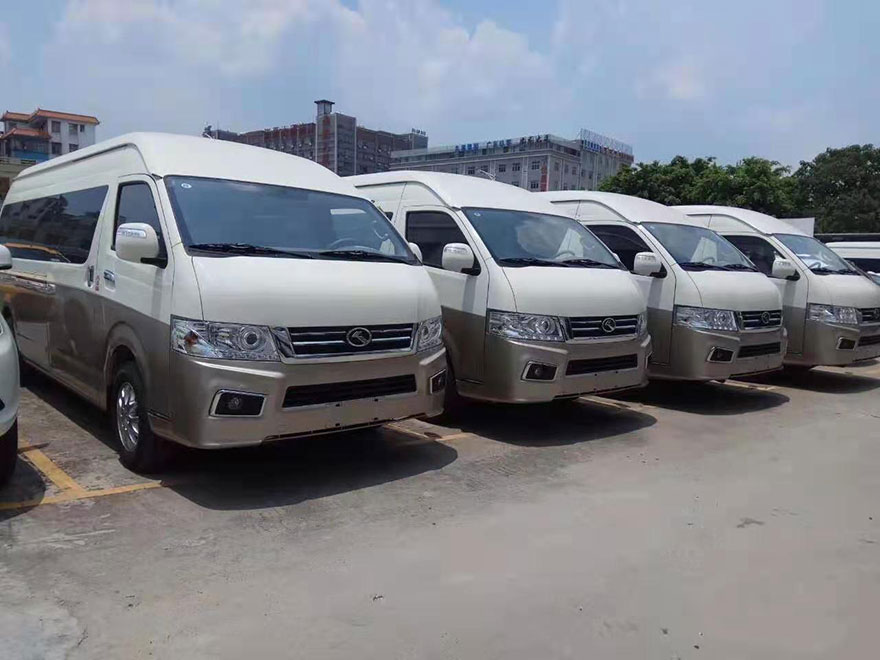 Guangzhou with driver for 10-15 person seat minibus rental, private day rental