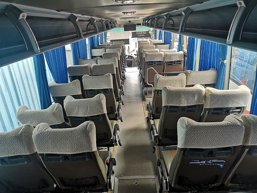 Rental of 50 seater coaches and tourist buses in Guangzhou Guangdong with a day off package