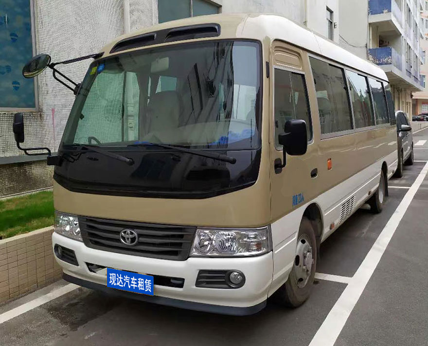 Guangzhou equipped driver rental 23 seat Toyota Coaster minibus rental company