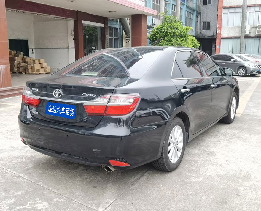 Guangzhou Comfort Toyota Camry Sedan Self driving Rental Company