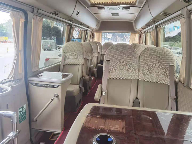 Guangzhou Toyota China Bus Rental with Driver Charter Company