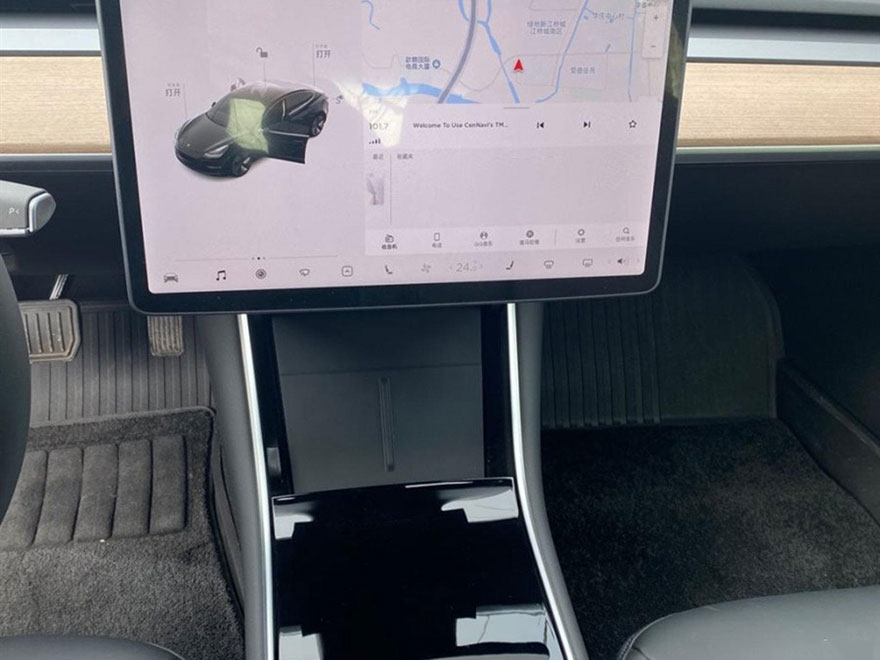 Guangzhou Car Rental Company Rents Tesla Model 3