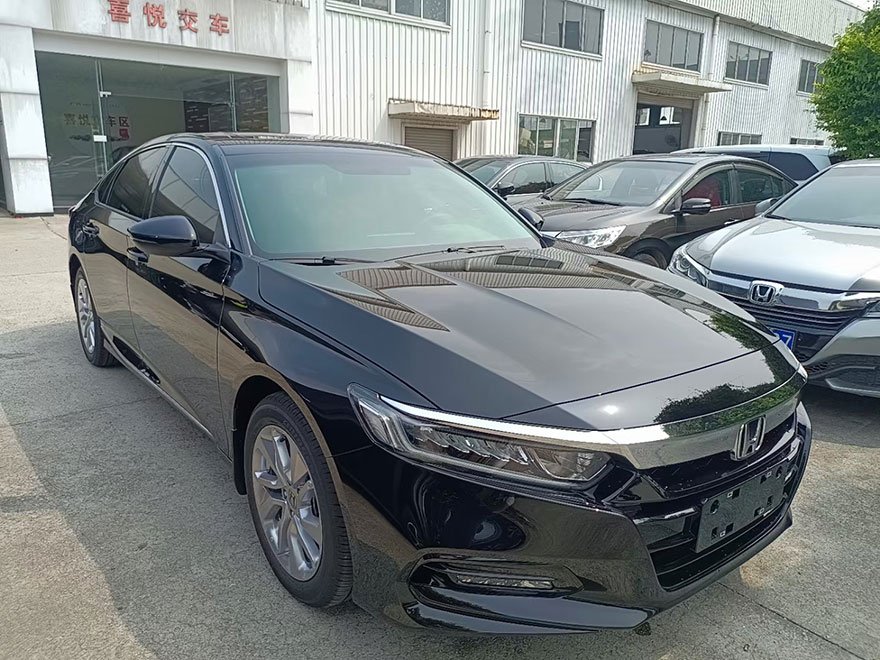 Renting Honda 10th generation Accord Guangzhou Rental Company