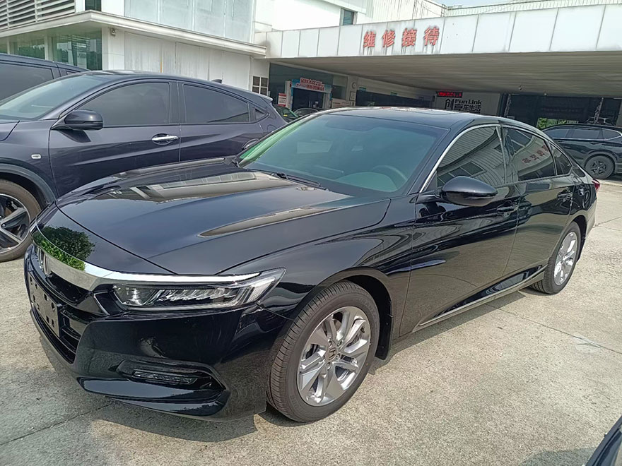 Renting Honda 10th generation Accord Guangzhou Rental Company