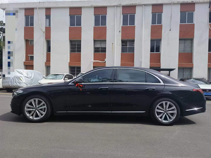 Guangzhou self driving with driver to rent new Mercedes Benz S400