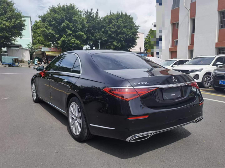 Guangzhou self driving with driver to rent new Mercedes Benz S400