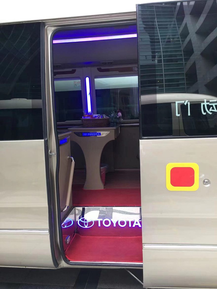 Rent luxury Toyota Coaster minibus with driver in Guangzhou city area