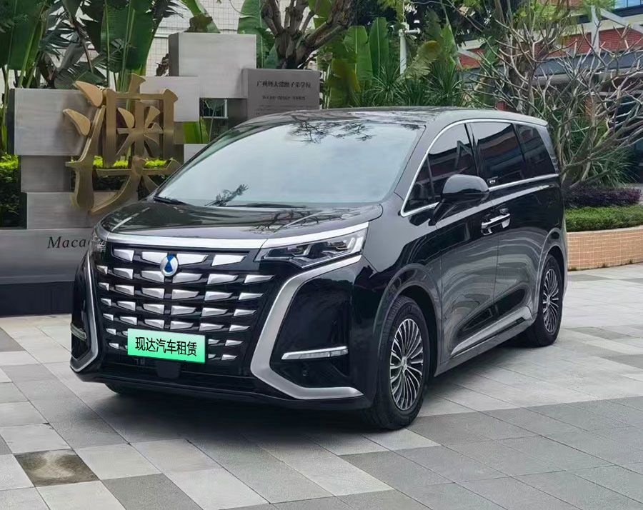 Guangdong Guangzhou self driving rental BYD Tengshi D9 new energy 7-seater commercial vehicle